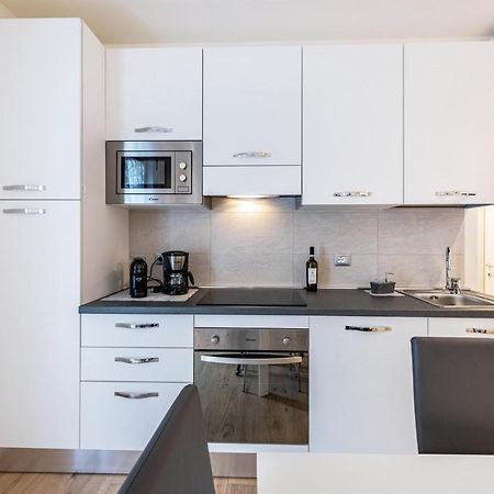 New Casa Ilaria Close To Center Torri Del Benaco Zewnętrze zdjęcie