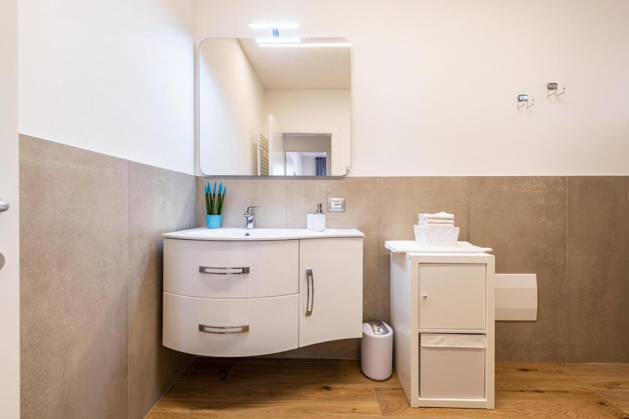 New Casa Ilaria Close To Center Torri Del Benaco Zewnętrze zdjęcie